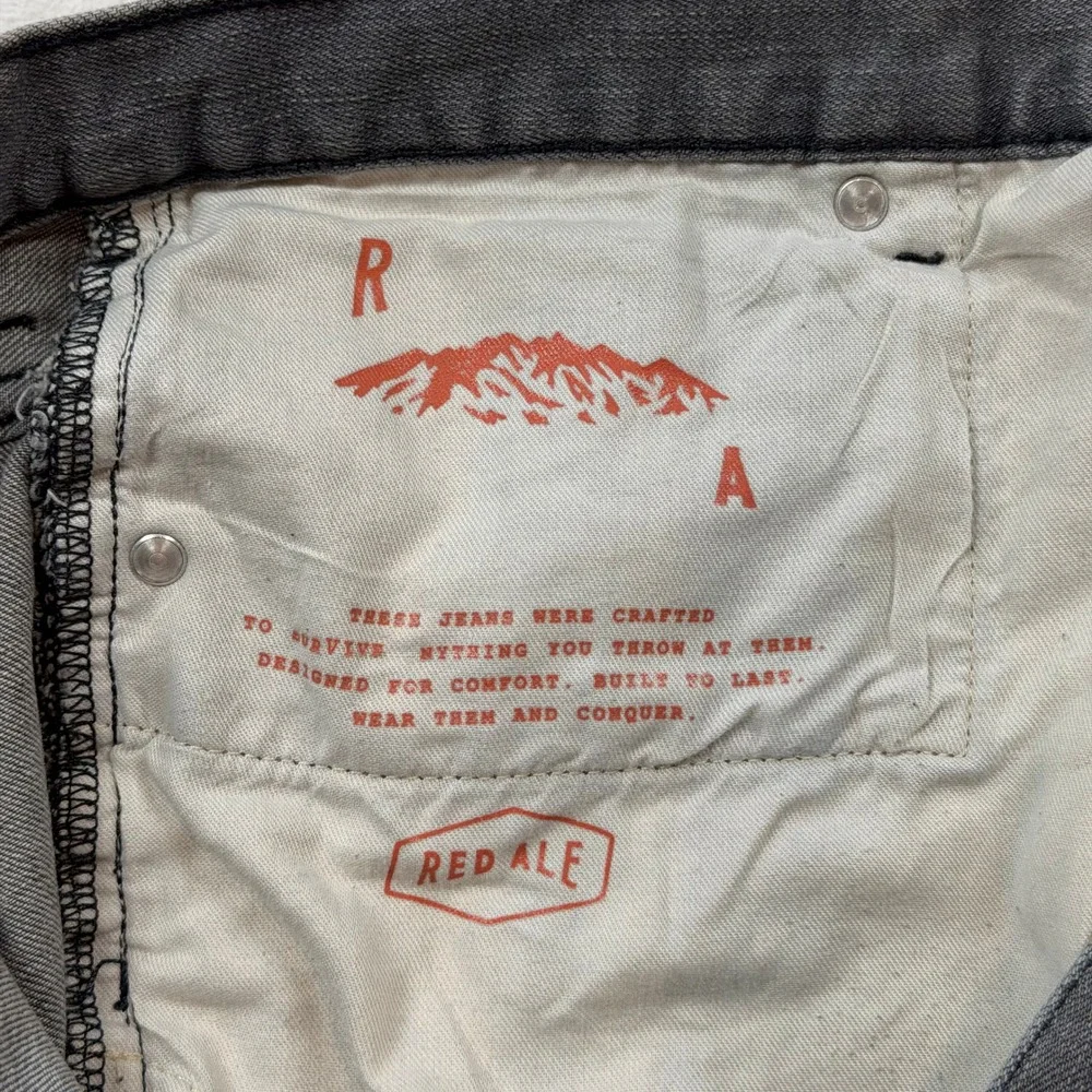 Red Ale by Alesbury Jeans Mens 40x30 Washed Grey Good Straight Leg MW20064-RX